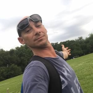 Meet your Posher, Chad